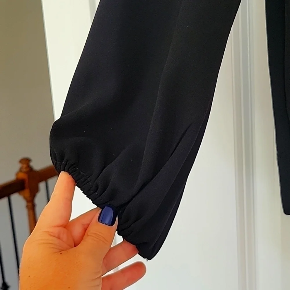 TAHARI ASL BLACK LONG SLEEVE BLOUSE TIE WAIST KEYHOLE BACK XSMALL